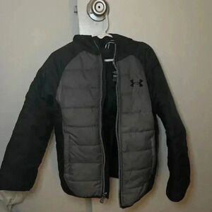 Under Armour Boys' UA Tuckerman Puffer Jacket (Size 5) - Pitch Grey/Black